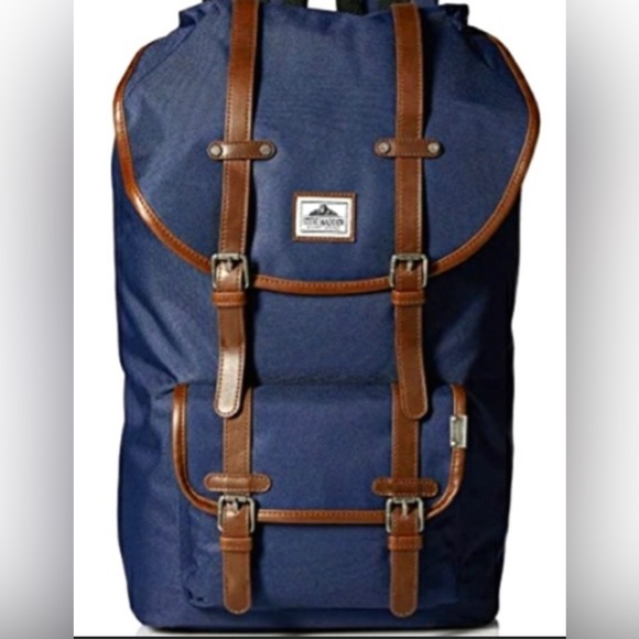 NWT Steve Madden Barnett Avenue NWT Backpack Navy - Picture 2 of 6